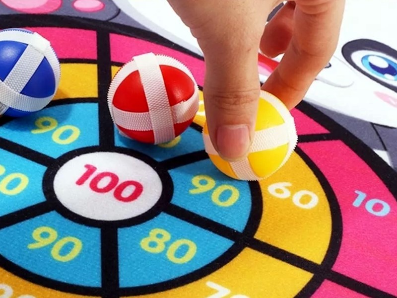 terč 28x43cm+3 míčky na suchý zip-opice